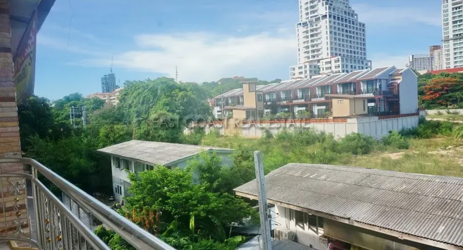 For sale retail Space in Bang Lamung, Chonburi