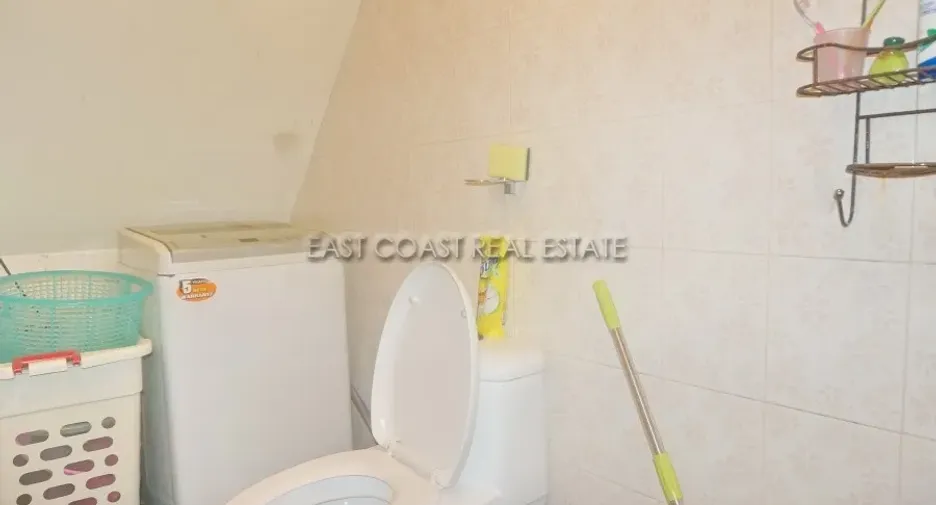For sale retail Space in Bang Lamung, Chonburi