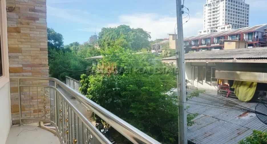 For sale retail Space in Bang Lamung, Chonburi