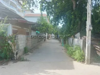 For sale retail Space in Bang Lamung, Chonburi