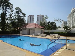 For sale 3 bedrooms condo in Bang Lamung, Chonburi
