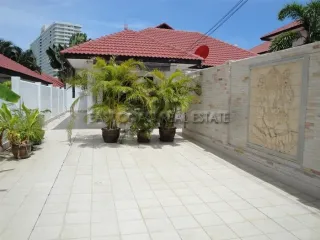 For sale 3 bedrooms condo in Bang Lamung, Chonburi