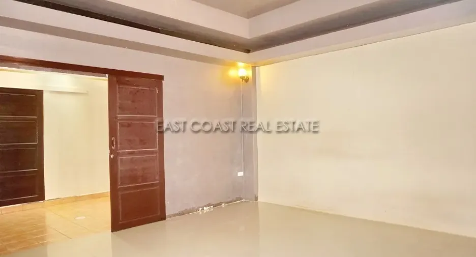 Local comercial en venta en Bang Lamung, Chonburi