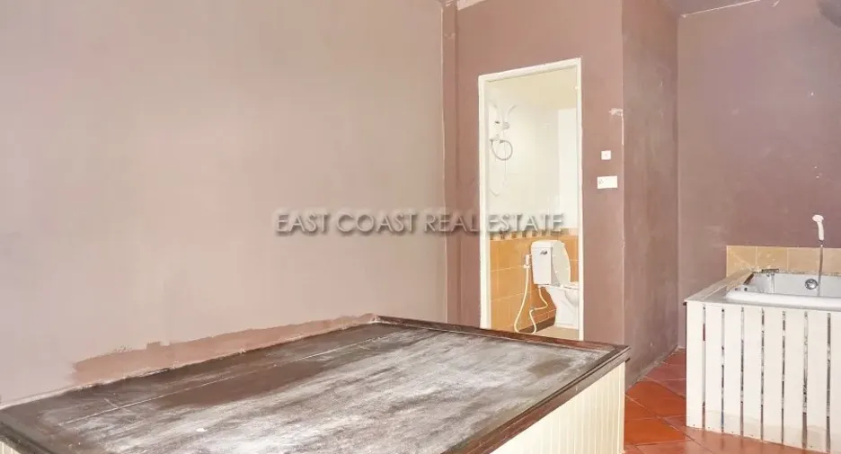 Local comercial en venta en Bang Lamung, Chonburi