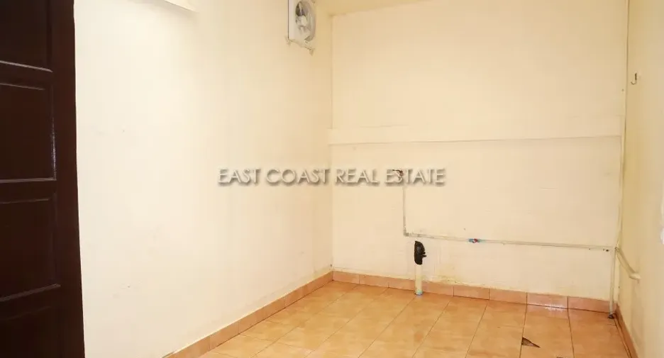 Local comercial en venta en Bang Lamung, Chonburi