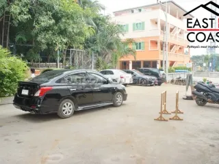 For rent retail Space in Bang Lamung, Chonburi