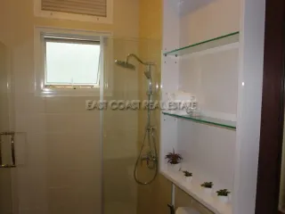 Haus zum Kauf mit 1 Zimmer in Bang Lamung, Chonburi