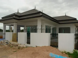 Haus zum Kauf mit 1 Zimmer in Bang Lamung, Chonburi