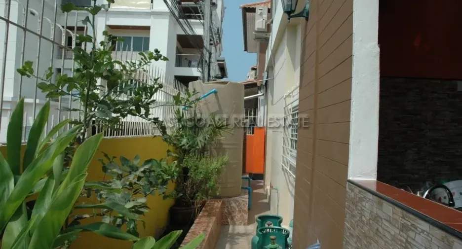 For rent 2 bedrooms house in Bang Lamung, Chonburi