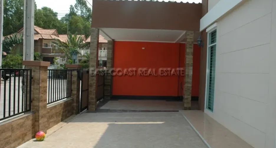 For rent 2 bedrooms house in Bang Lamung, Chonburi