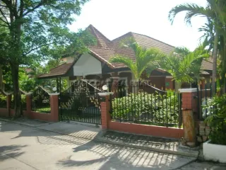 For rent 3 bedrooms house in Bang Lamung, Chonburi