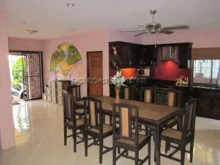 For rent 5 bedrooms house in Bang Lamung, Chonburi