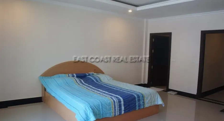 For rent and for sale 2 bedrooms house in Bang Lamung, Chonburi