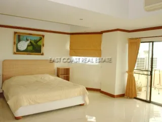 For rent 2 bedrooms condo in Na Jomtien, Pattaya