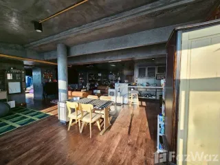 For rent 2 bedrooms condo in Bang Na, Bangkok