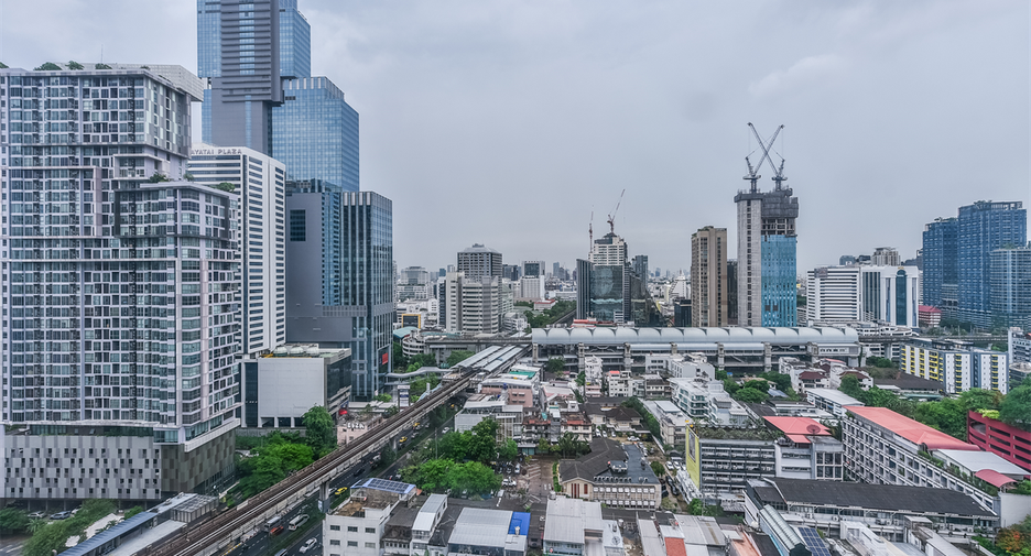 For sale 2 bedrooms condo in Ratchathewi, Bangkok