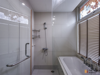 For sale 2 bedrooms condo in Ratchathewi, Bangkok