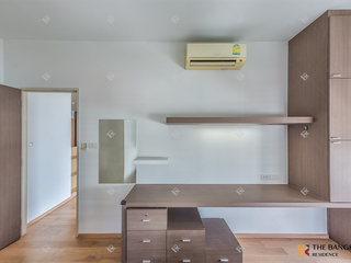 Condo en venta de 2 habitaciones en Ratchathewi, Bangkok