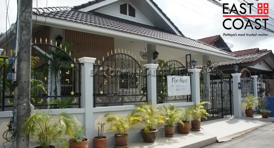 For rent 2 bedrooms house in Bang Lamung, Chonburi