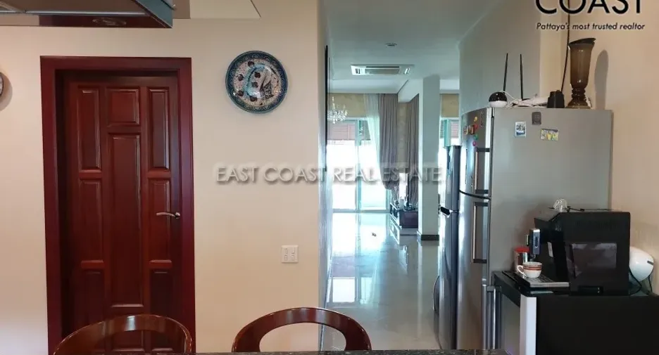 For sale 3 ベッドルーム condo in Bang Lamung, Chonburi