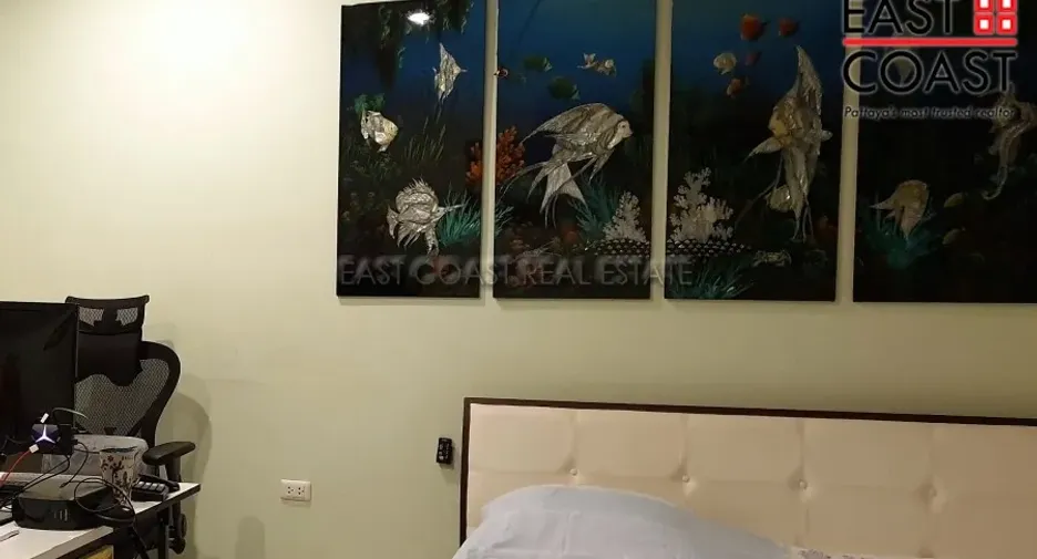 For sale 3 ベッドルーム condo in Bang Lamung, Chonburi