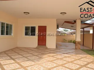 For rent and for sale 3 bedrooms house in Bang Lamung, Chonburi
