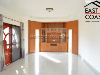 For rent and for sale 3 bedrooms house in Bang Lamung, Chonburi