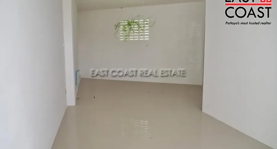 For rent そして for sale retail Space in Bang Lamung, Chonburi