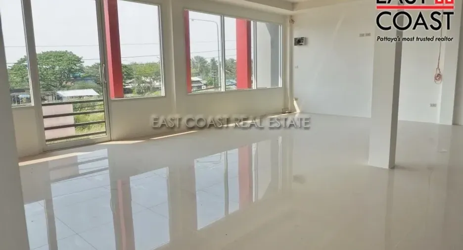 For rent そして for sale retail Space in Bang Lamung, Chonburi