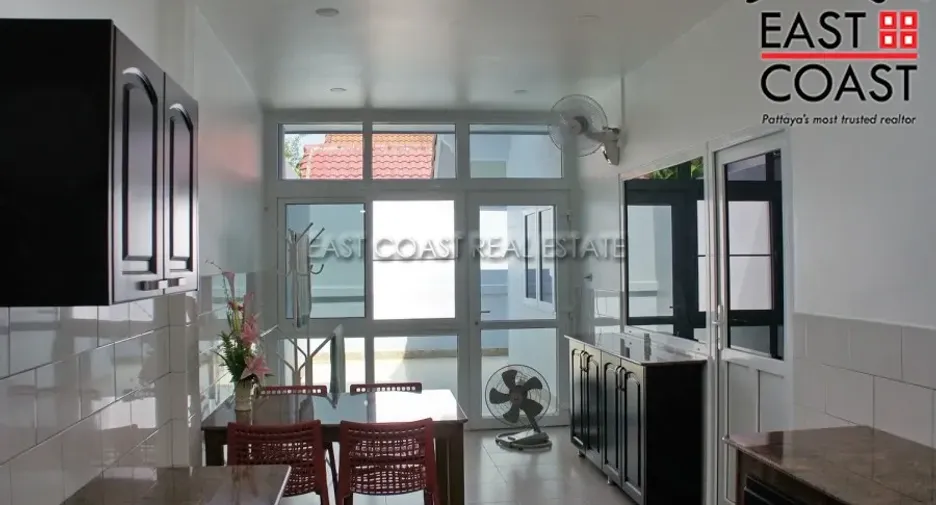 Haus zum Kauf mit 1 Zimmer in Bang Lamung, Chonburi