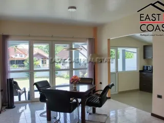 Haus zum Kauf mit 1 Zimmer in Bang Lamung, Chonburi