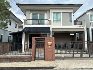 For rent 3 bedrooms house in Suan Luang, Bangkok