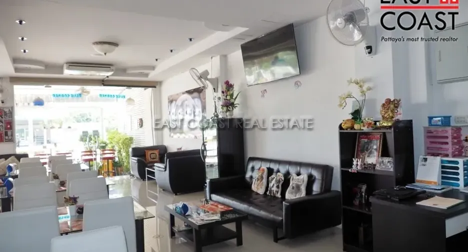 For rent retail Space in Bang Lamung, Chonburi