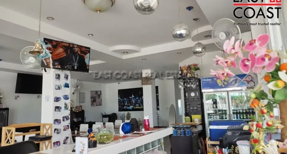 For rent retail Space in Bang Lamung, Chonburi