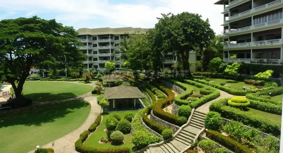 For rent 2 bedrooms condo in Na Jomtien, Pattaya