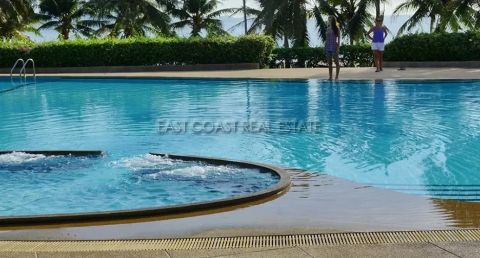For rent 2 bedrooms condo in Na Jomtien, Pattaya
