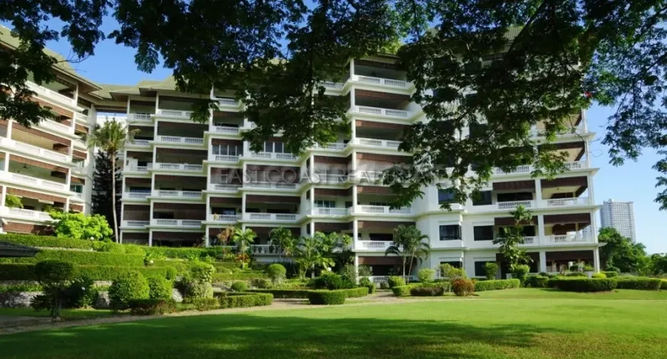 For rent 2 bedrooms condo in Na Jomtien, Pattaya