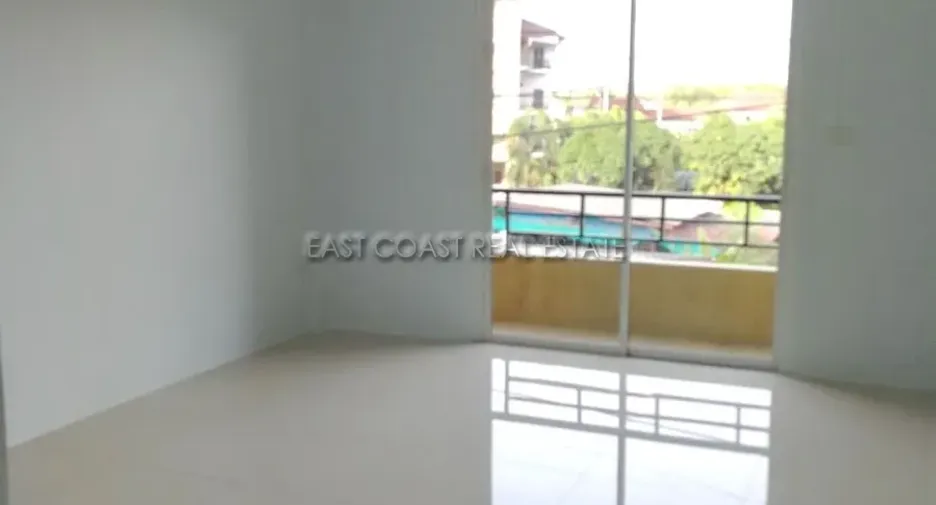 For rent retail Space in Bang Lamung, Chonburi