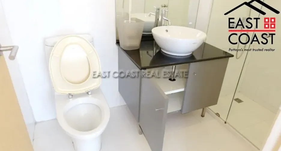 For rent retail Space in Bang Lamung, Chonburi
