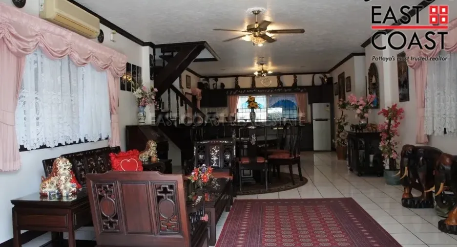 For rent 3 bedrooms house in Bang Lamung, Chonburi