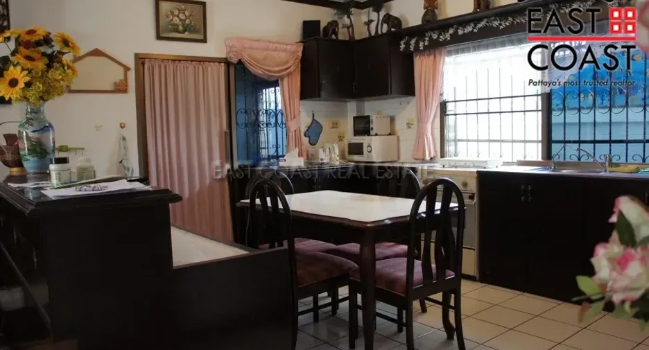 For rent 3 bedrooms house in Bang Lamung, Chonburi