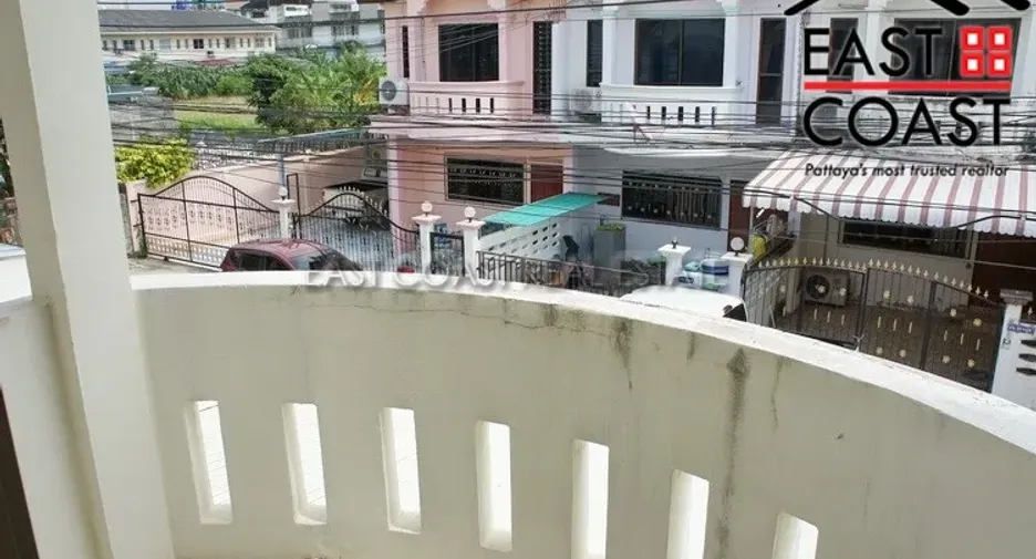 Haus zum Kauf mit 1 Zimmer in Bang Lamung, Chonburi