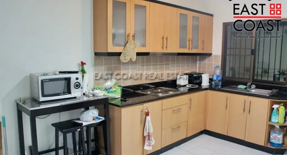 Haus zum Kauf mit 1 Zimmer in Bang Lamung, Chonburi