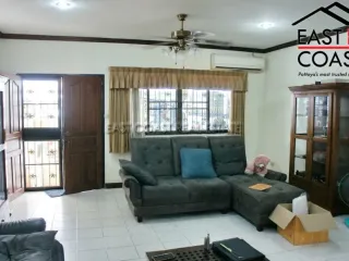 Haus zum Kauf mit 1 Zimmer in Bang Lamung, Chonburi
