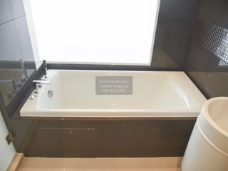 For rent 2 bedrooms condo in Sathon, Bangkok