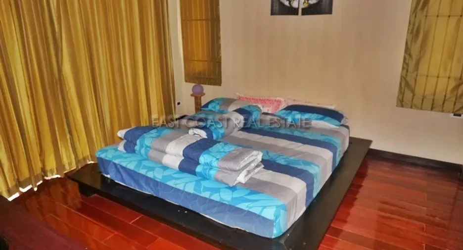 Casa en venta de 4 habitaciones en Bang Lamung, Chonburi