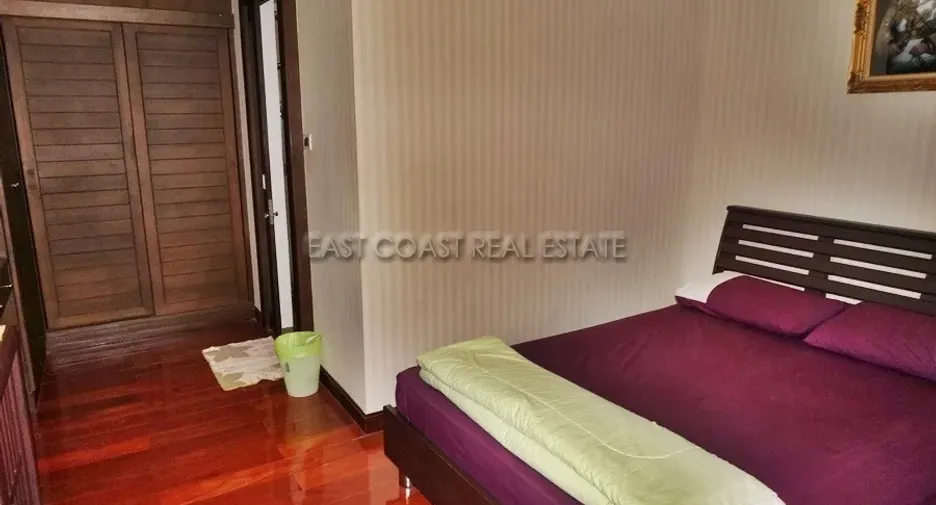 Casa en venta de 4 habitaciones en Bang Lamung, Chonburi