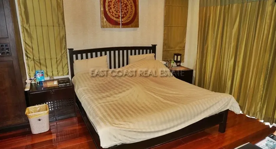 Casa en venta de 4 habitaciones en Bang Lamung, Chonburi