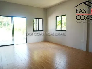 Haus zum Kauf mit 1 Zimmer in Bang Lamung, Chonburi