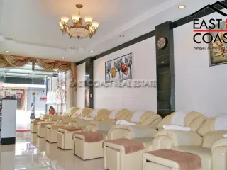 For rent そして for sale retail Space in Bang Lamung, Chonburi
